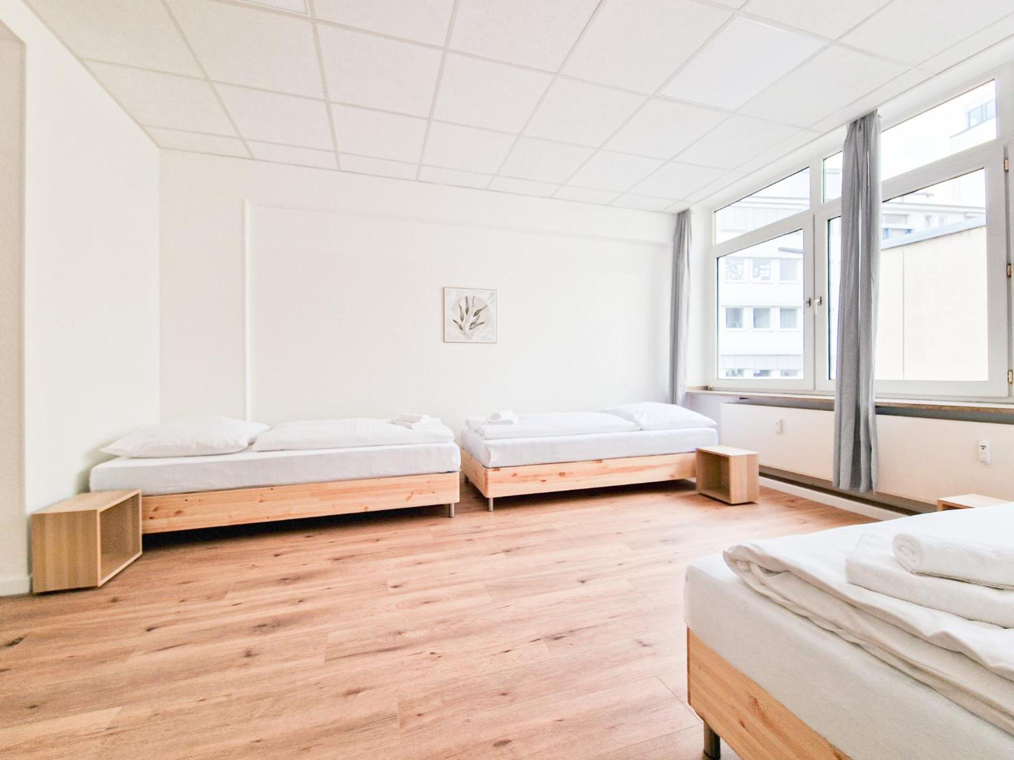 Raj Living - City Center Apartments With 5 Rooms - 10 Min Messe Dus Düsseldorf Extérieur photo